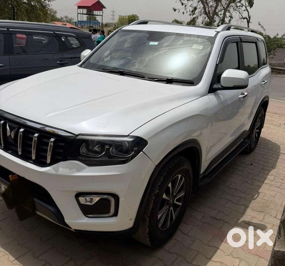 Mahindra Diesel Car 2022