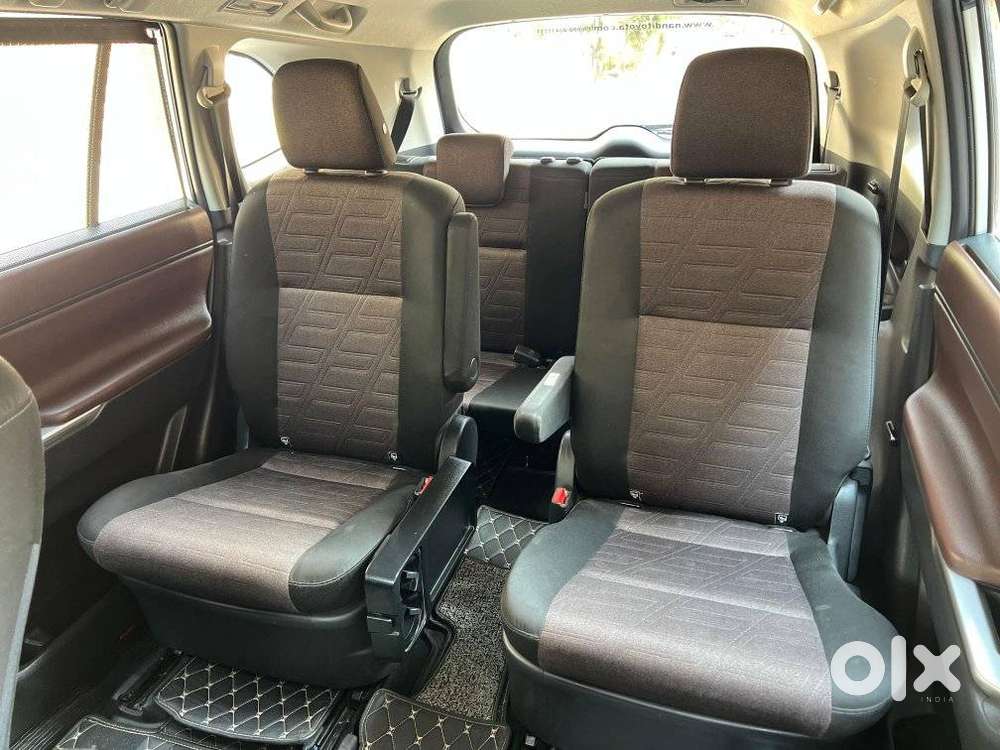 Toyota Innova Hycross 2.0 Vx Hybrid 7 Str, 2023, Petrol