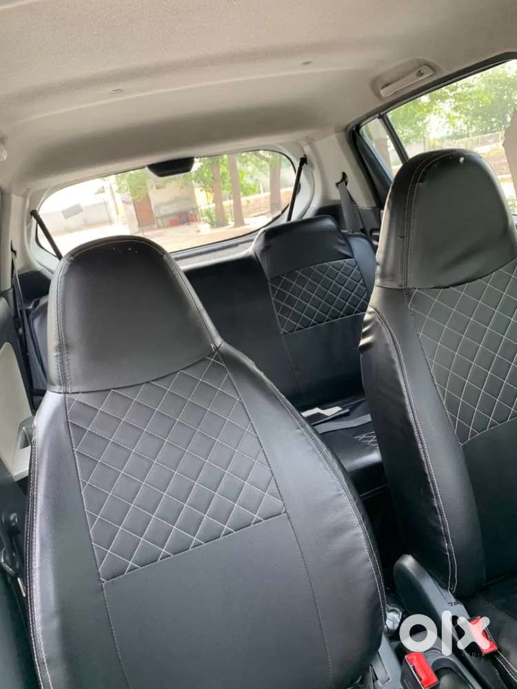 Maruti Suzuki Alto K10 1.0 Vxi Amt, 2015, Petrol