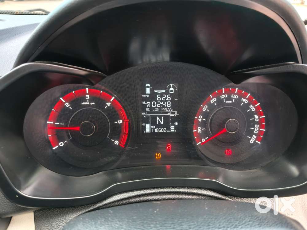 Mahindra Xuv300 W6 Diesel, 2022, Diesel