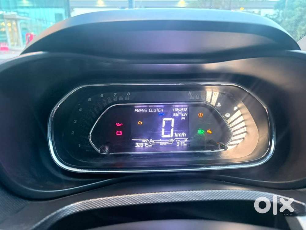 Tata Nexon Petrol 2024
