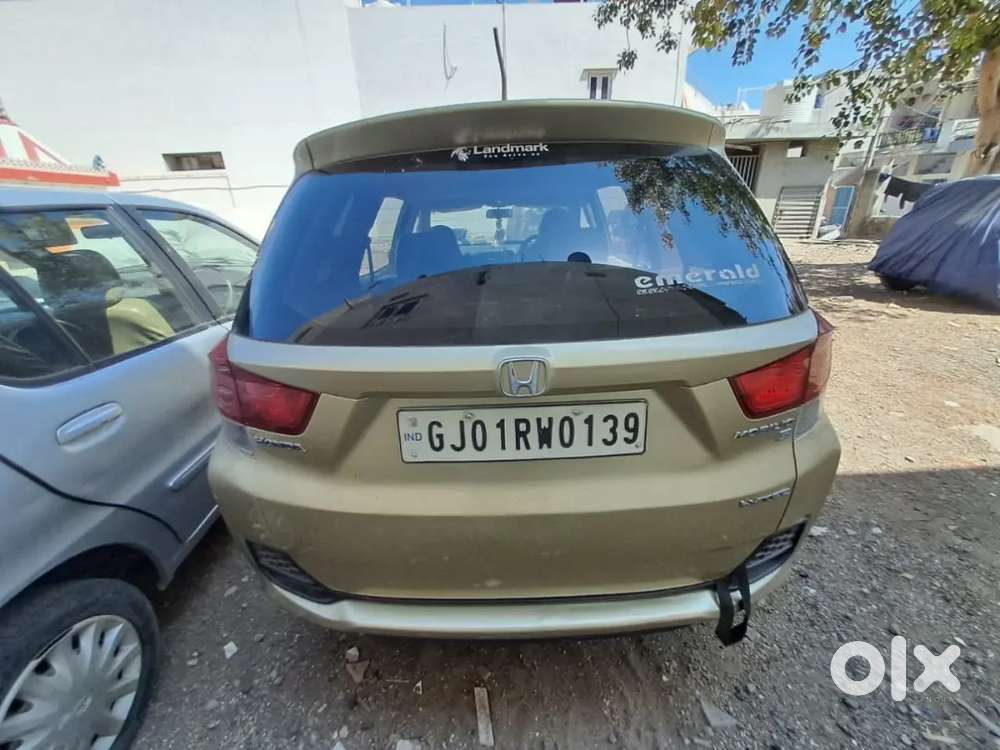 Honda Mobilio 2015 Variant S