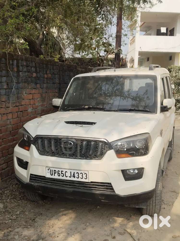 Mahindra Scorpio Classic 80000 Km Driven