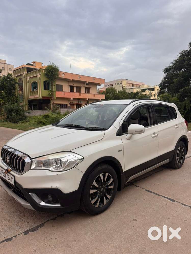 Maruti Suzuki S-cross 2018 Diesel Well Maintained