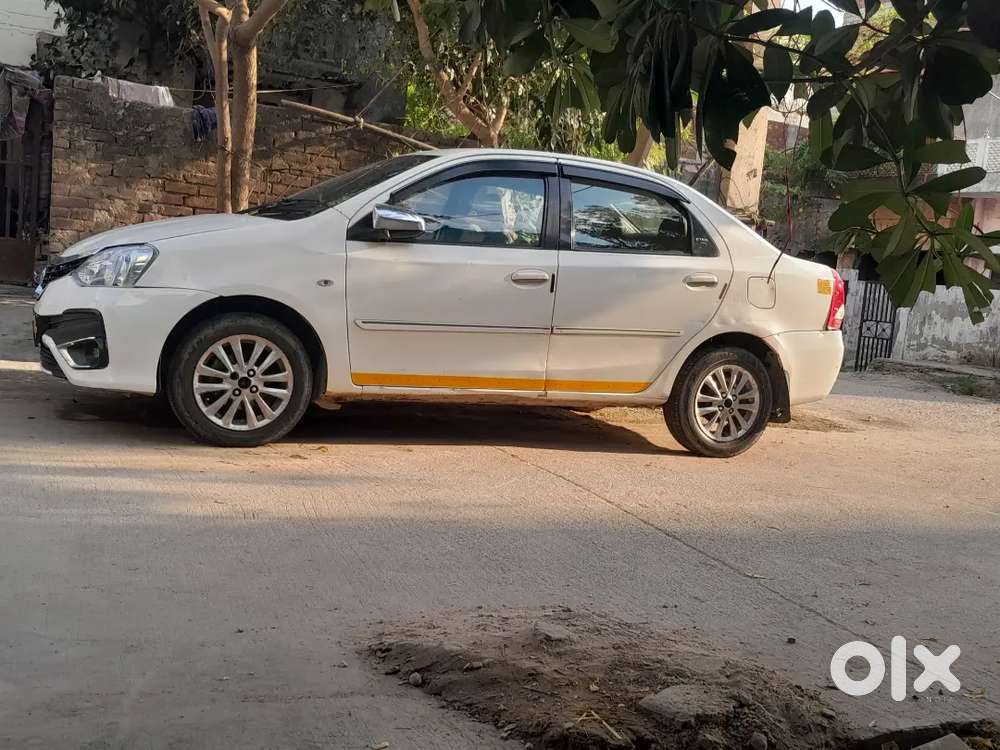 Toyota Etios 2013 Diesel 240000 Km Driven