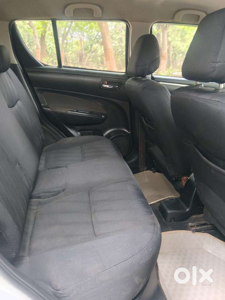 Maruti Suzuki Swift Vxi Abs Bsiv, 2014, Petrol