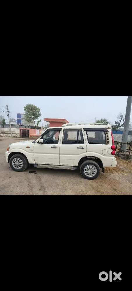 Mahindra Scorpio Classic 2011