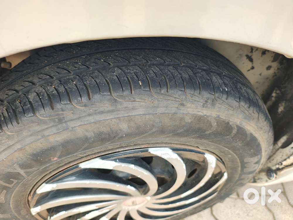 Maruti Suzuki Swift 2011-2014 Vxi, 2012, Petrol