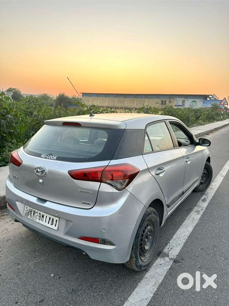 Hyundai I20 Sportz 24kmpl 2015