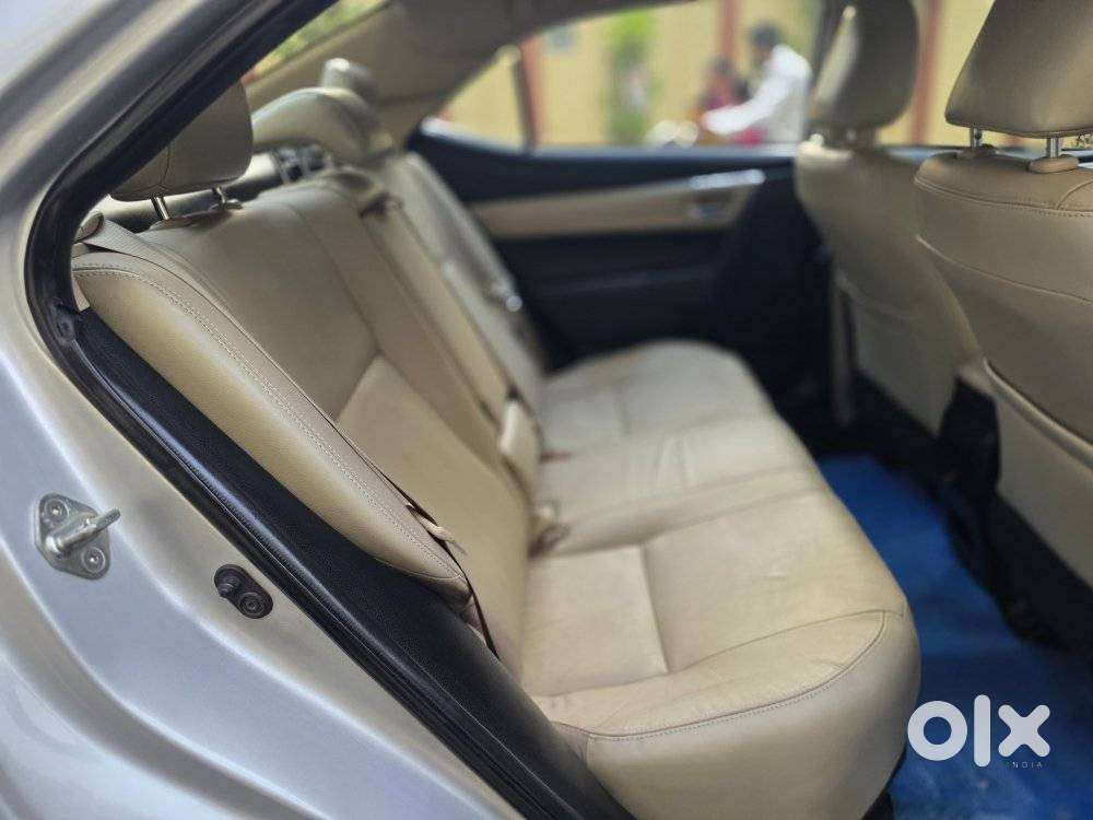 Toyota Corolla Altis Vl At, 2014, Petrol