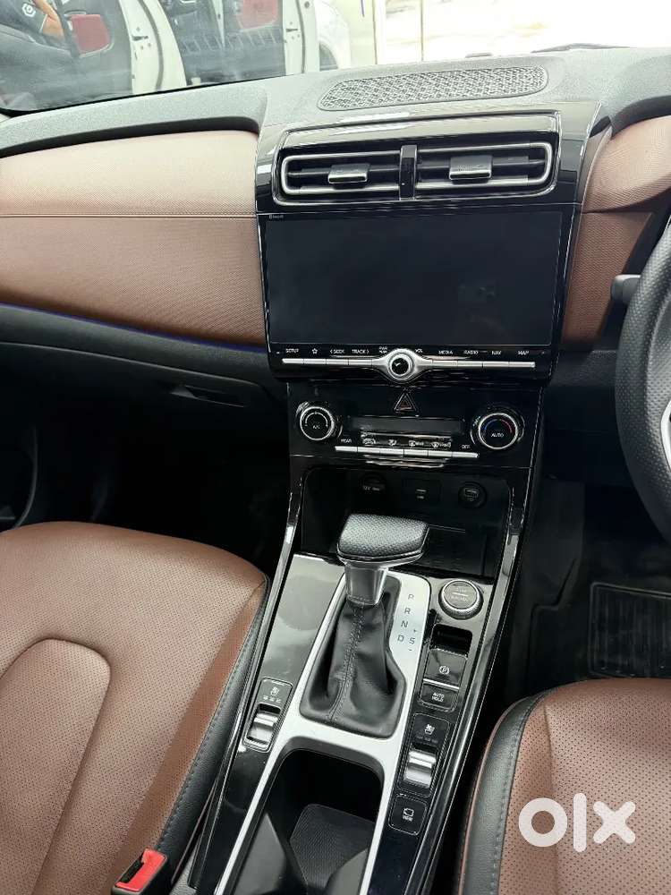Hyundai Alcazar 2.0 Signature 2021