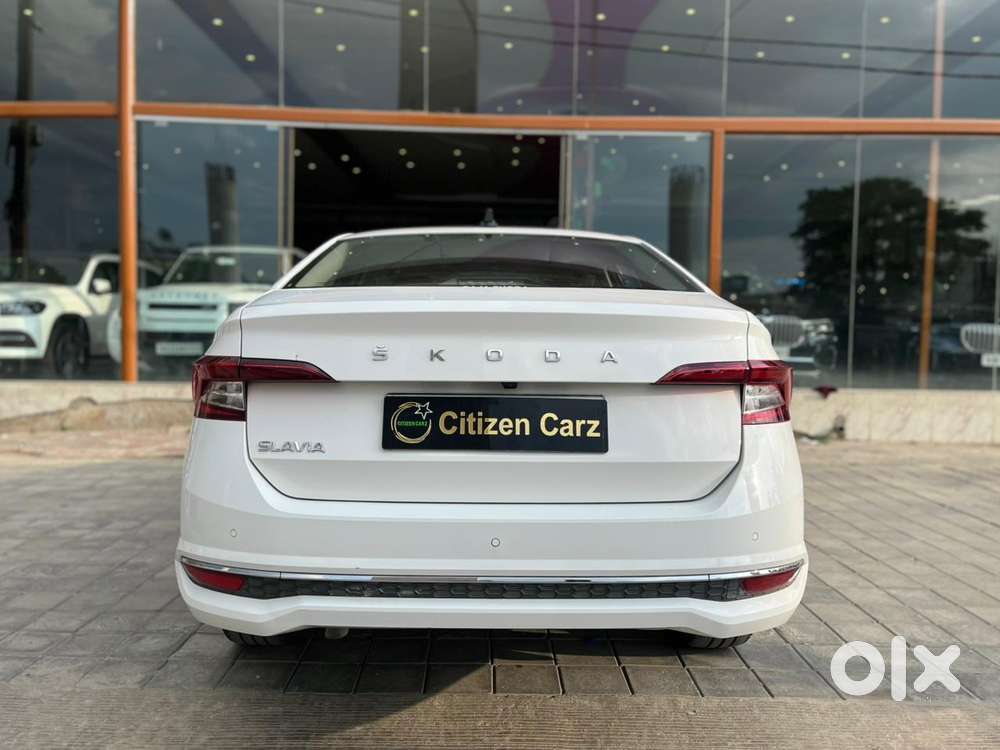 Skoda Slavia 1.0 Tsi Style At, 2024, Petrol