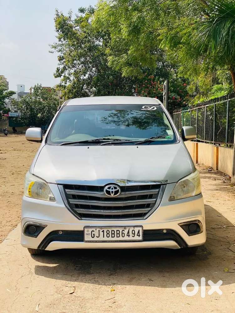 Toyota Innova 2013
