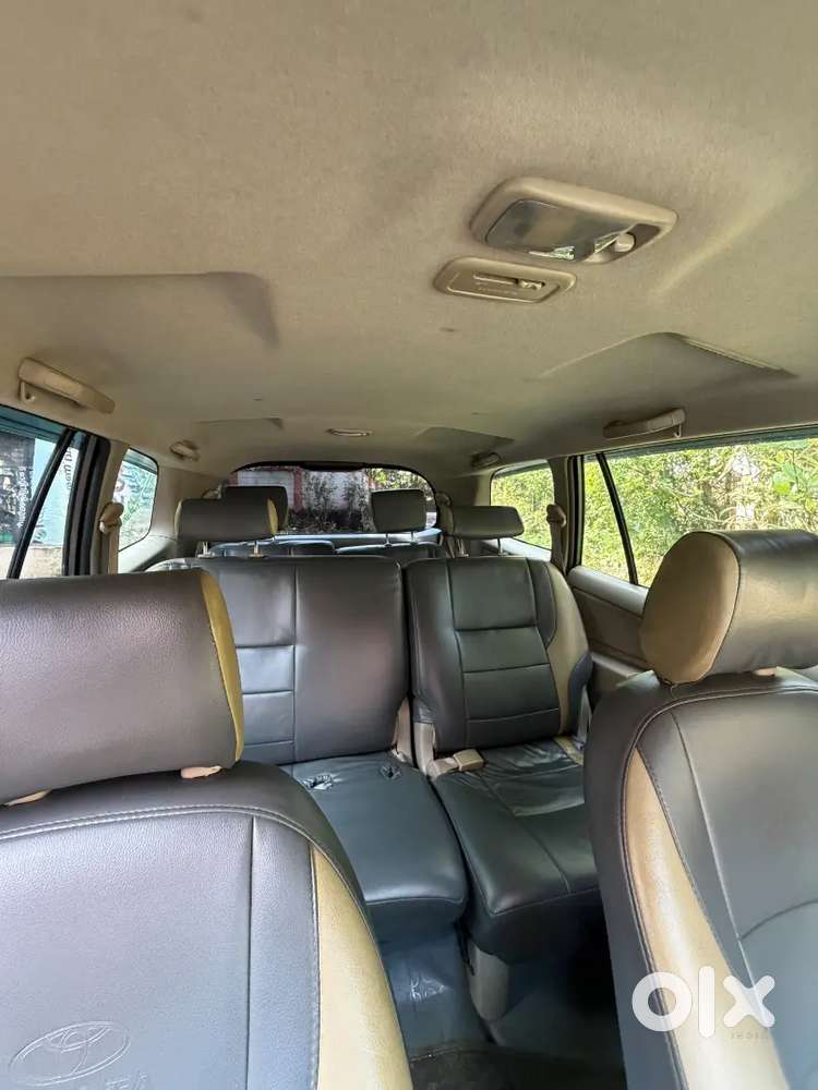 Toyota Innova Diesel 2010