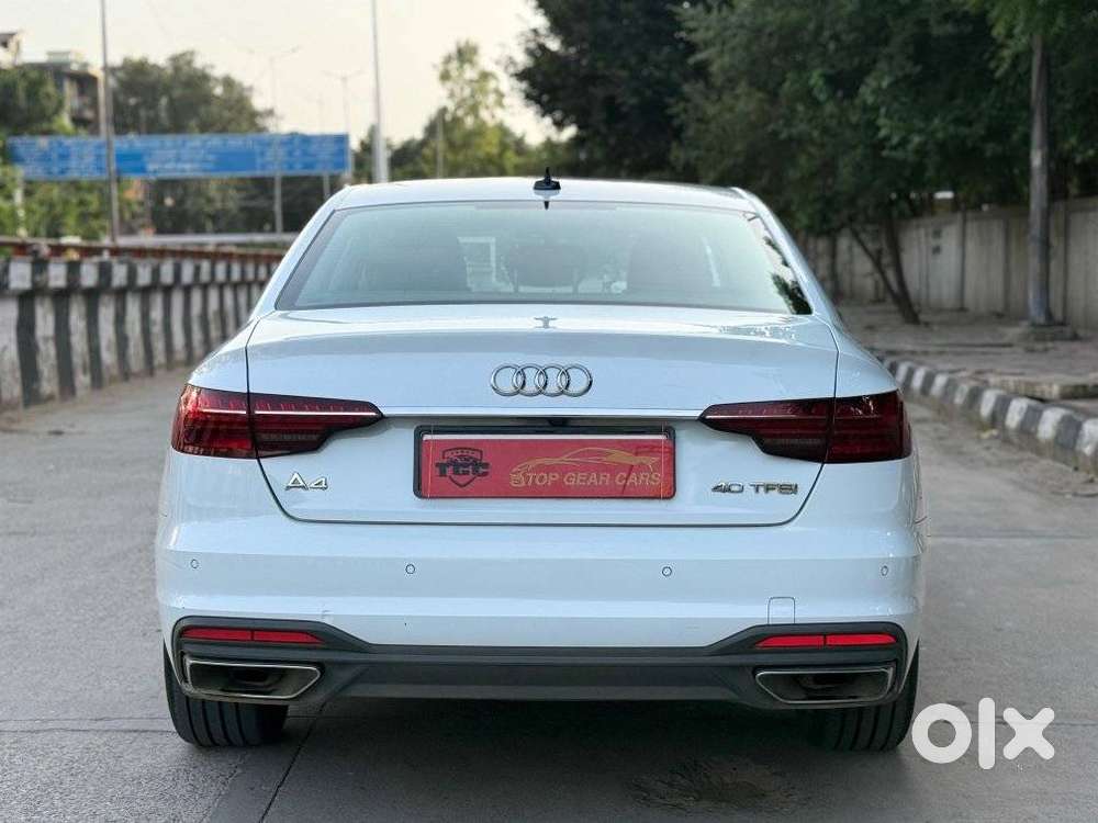 Audi A4 2.0 Premium Plus 40 Tfsi, 2024, Petrol
