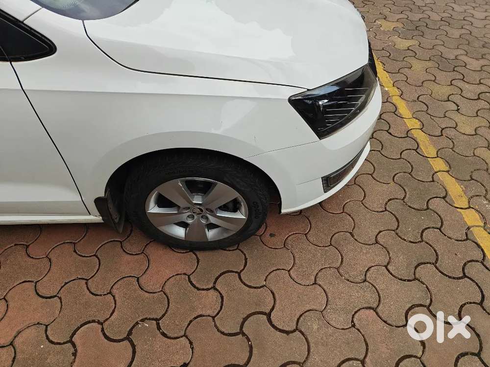 Skoda Rapid 1.6 Ambition Plus 2019