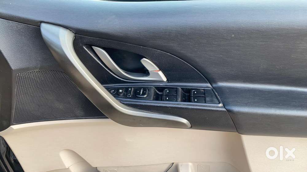 Mahindra Xuv500 W6 At, 2017, Diesel