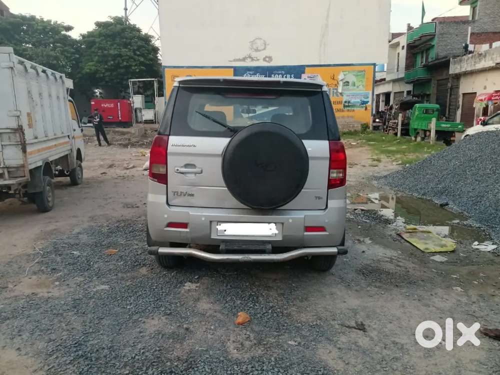 Mahindra Tuv 300 2017 Diesel 80654 Km Driven