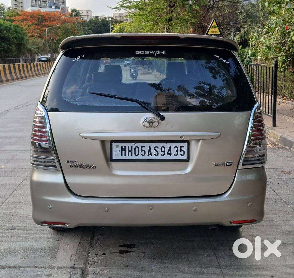 Toyota Innova 2.5 G (diesel) 8 Seater, 2011, Diesel