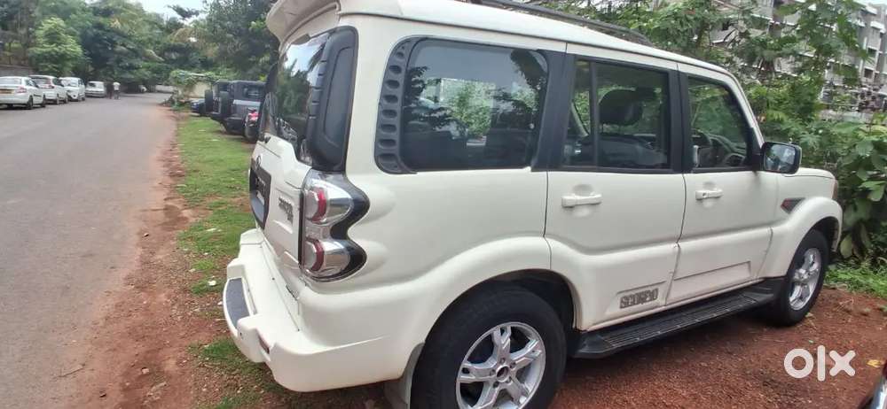 Mahindra Scorpio