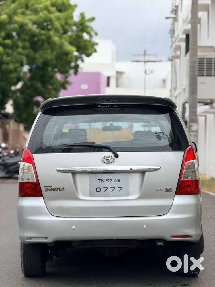 Toyota Innova 2.5 V 7 Str, 2012, Diesel