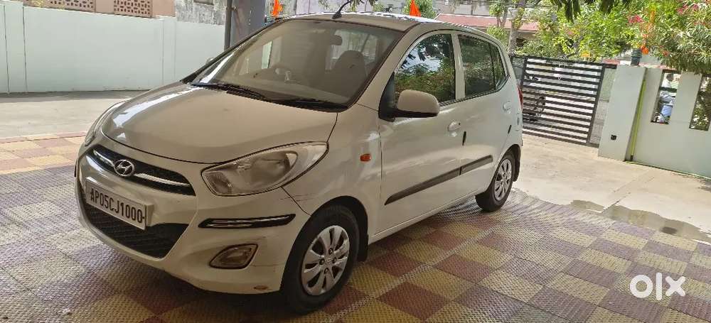 Hyundai I 10 Cng & Petrol