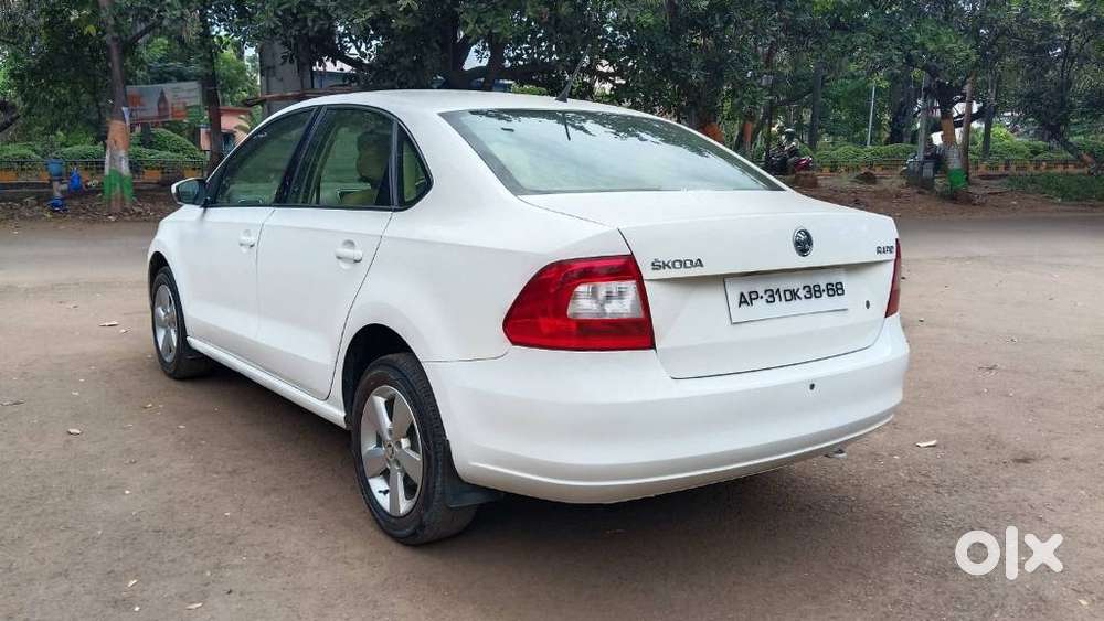Skoda Rapid 1.6 Mpi Ambition, 2016, Diesel