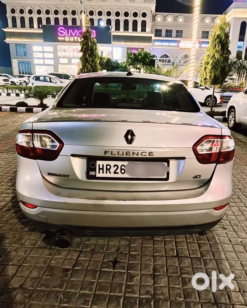 Renault Fluence Diesel E4 Top Variant Less Driven