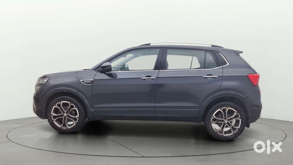 Skoda Kushaq 1.0 Tsi Style, 2022, Petrol