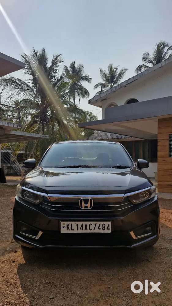 Honda Amaze 2023 Petrol 40000 Km Driven