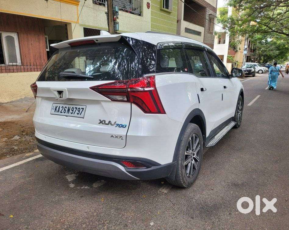 Mahindra Xuv700 2.2 Ax 7 Diesel At Luxury Pack Str Awd, 2022, Diesel