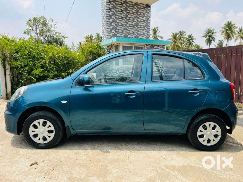 Nissan Micra Active Xv Petrol, 2015, Petrol
