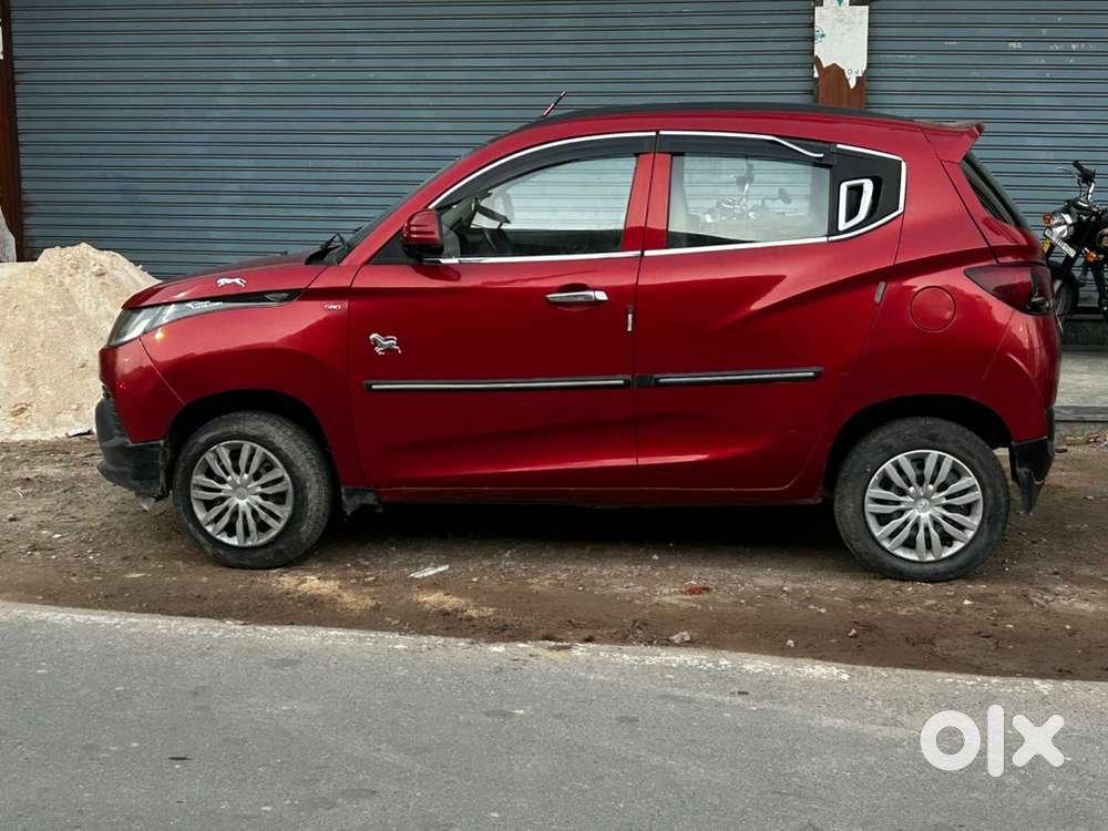 Mahindra Kuv 100 2017 Model