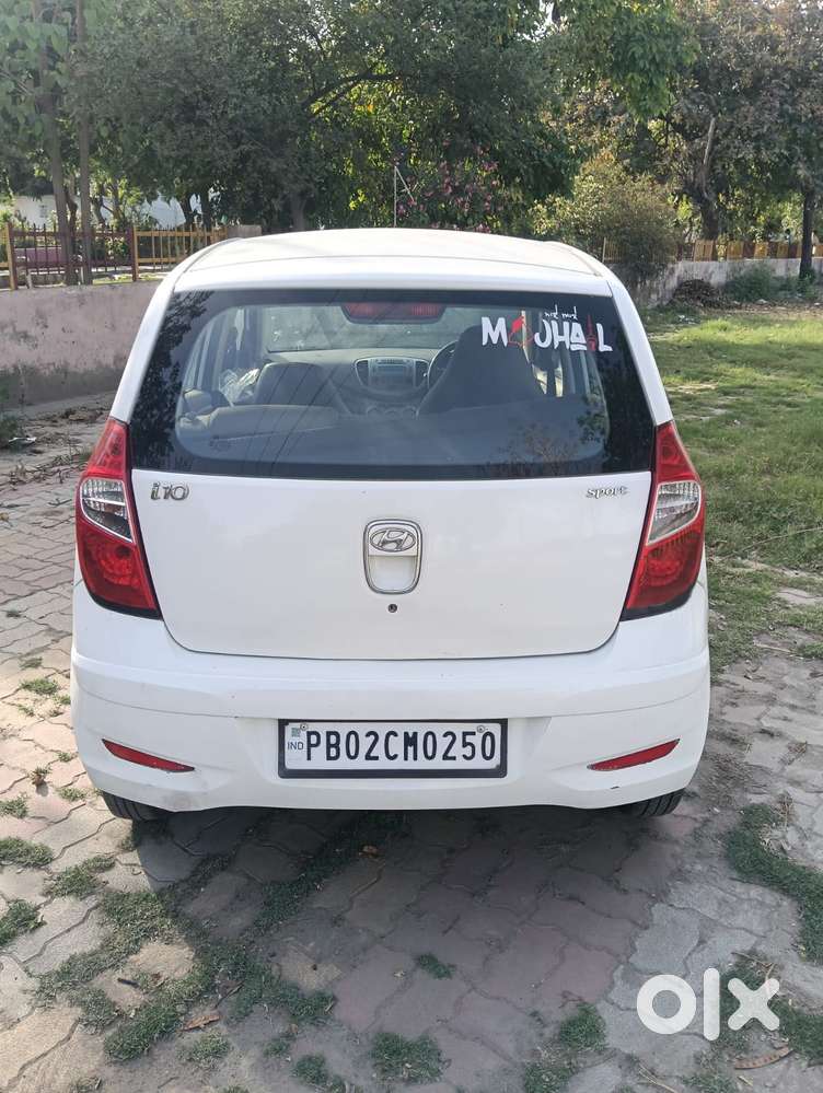 Hyundai I10 Sportz At, 2014, Petrol