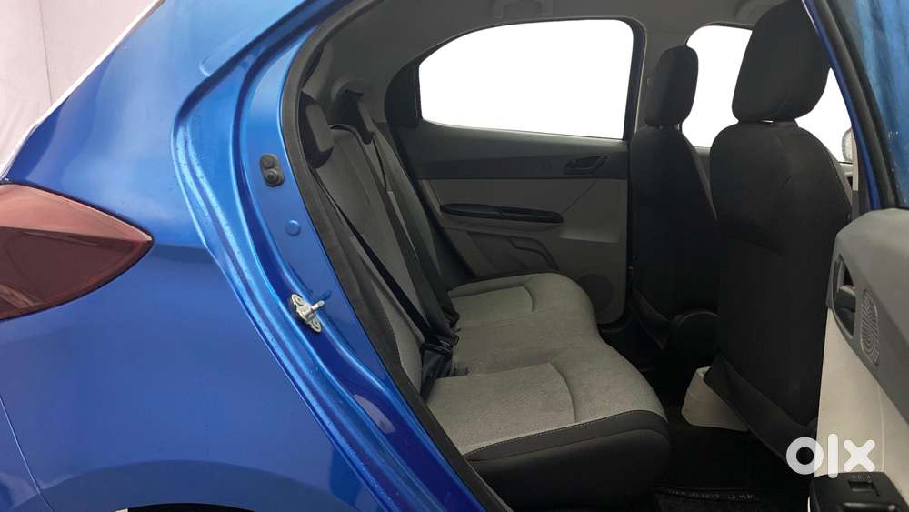 Tata Tiago 1.2 Revotron Xza, 2025, Petrol