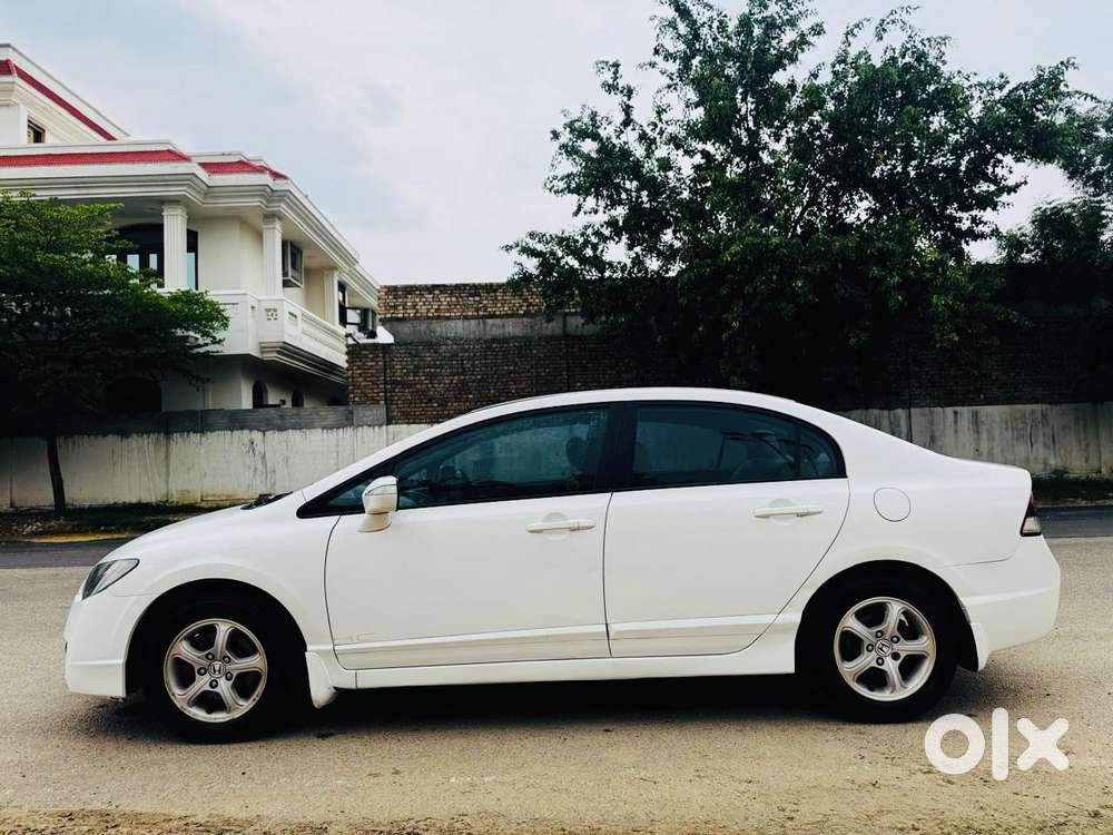 Honda Civic 1.8 V Mt, 2012, Cng & Hybrids