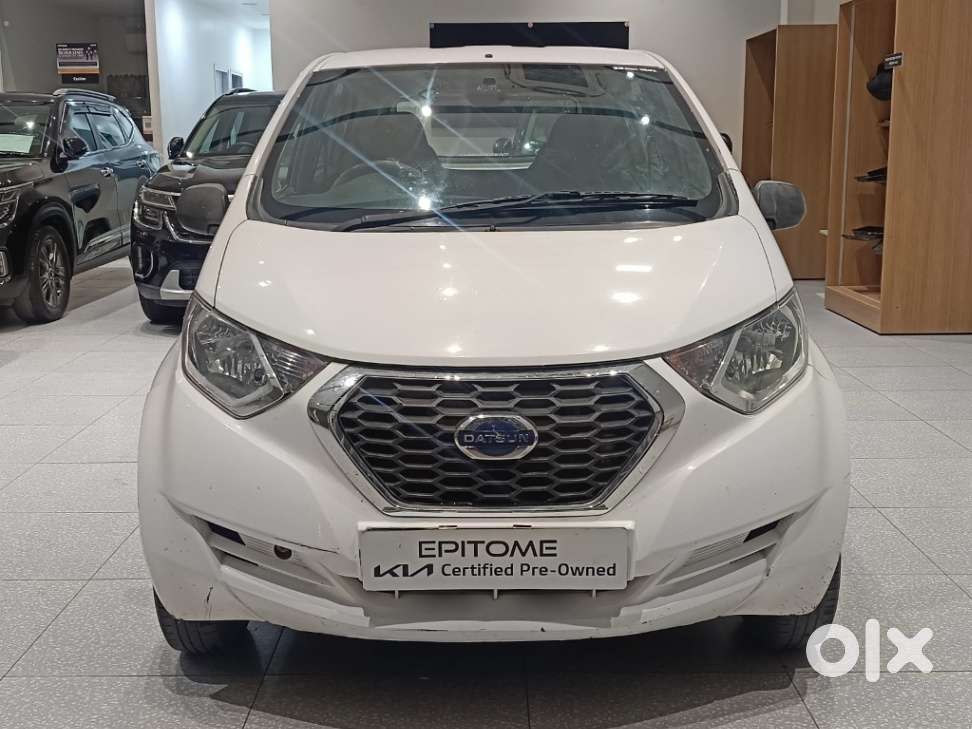 Datsun Redigo Sv 1.0, 2017, Petrol