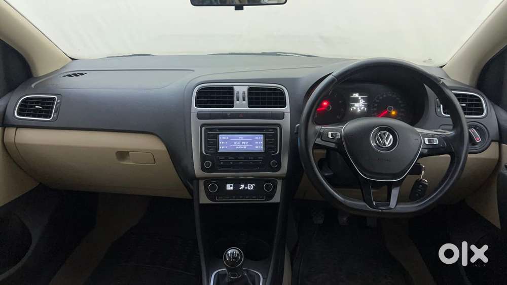 Volkswagen Polo Petrol Highline 1.2l, 2014, Petrol