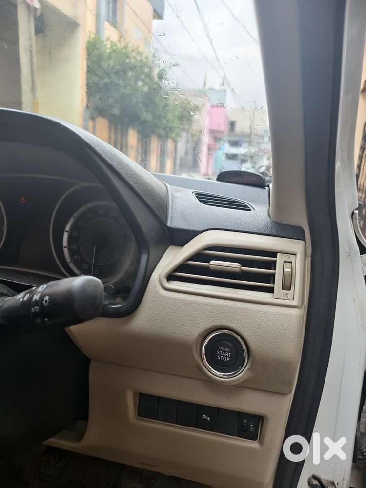 Maruti Suzuki Dzire 2017 Petrol Manual