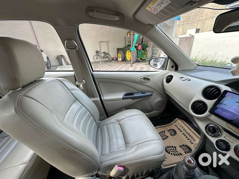 Toyota Etios Liva 2015 Year