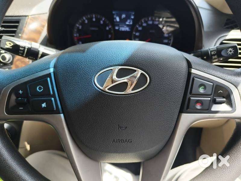 Hyundai Verna 2016-2017 1.6 Vtvt At Sx, 2016, Petrol