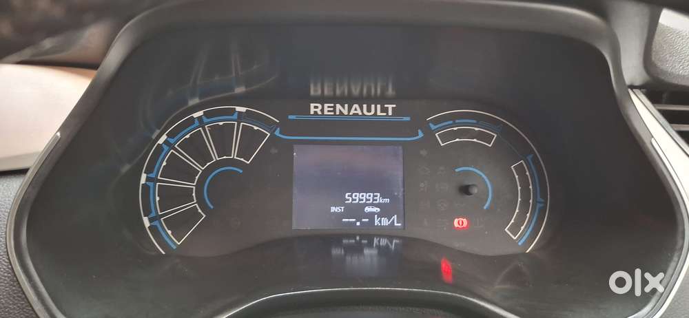 Renault Triber Rxz, 2020, Petrol