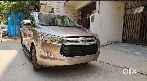 Toyota Innova Crysta 2018 Diesel Well Maintained