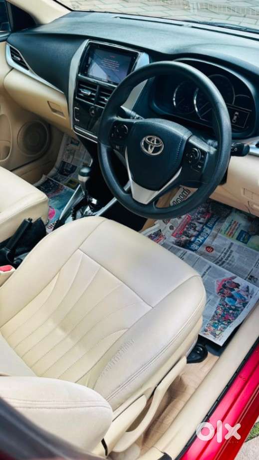 Toyota Yaris G Cvt, 2018, Petrol