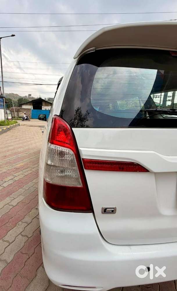 Toyota Innova 2.5 G (diesel) 8 Seater, 2015, Diesel
