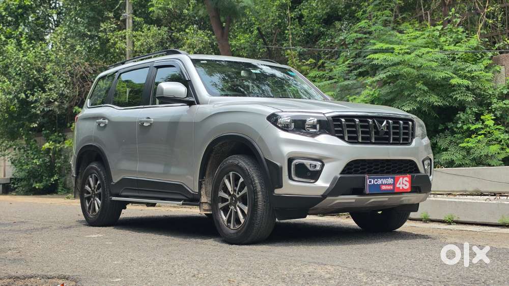 Mahindra Scorpio N Z4 Petrol Mt 7 Str, 2023, Petrol