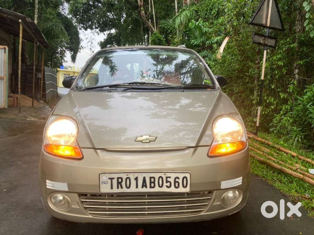 Chevrolet Spark Petrol 2015