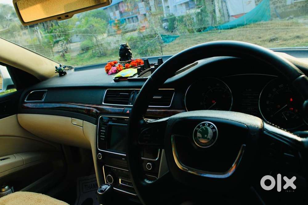 Skoda Superb 2013 Petrol Well Maintained Also Perfct Condition