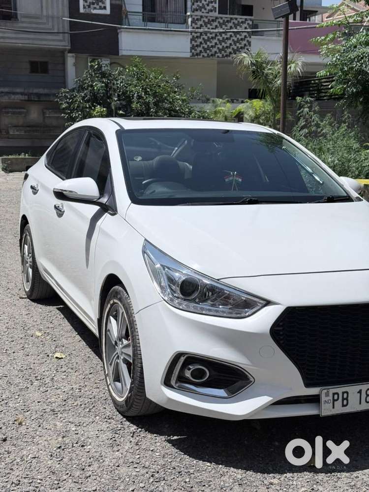 Hyundai Verna Automatic 2018 Model Showroom Condition