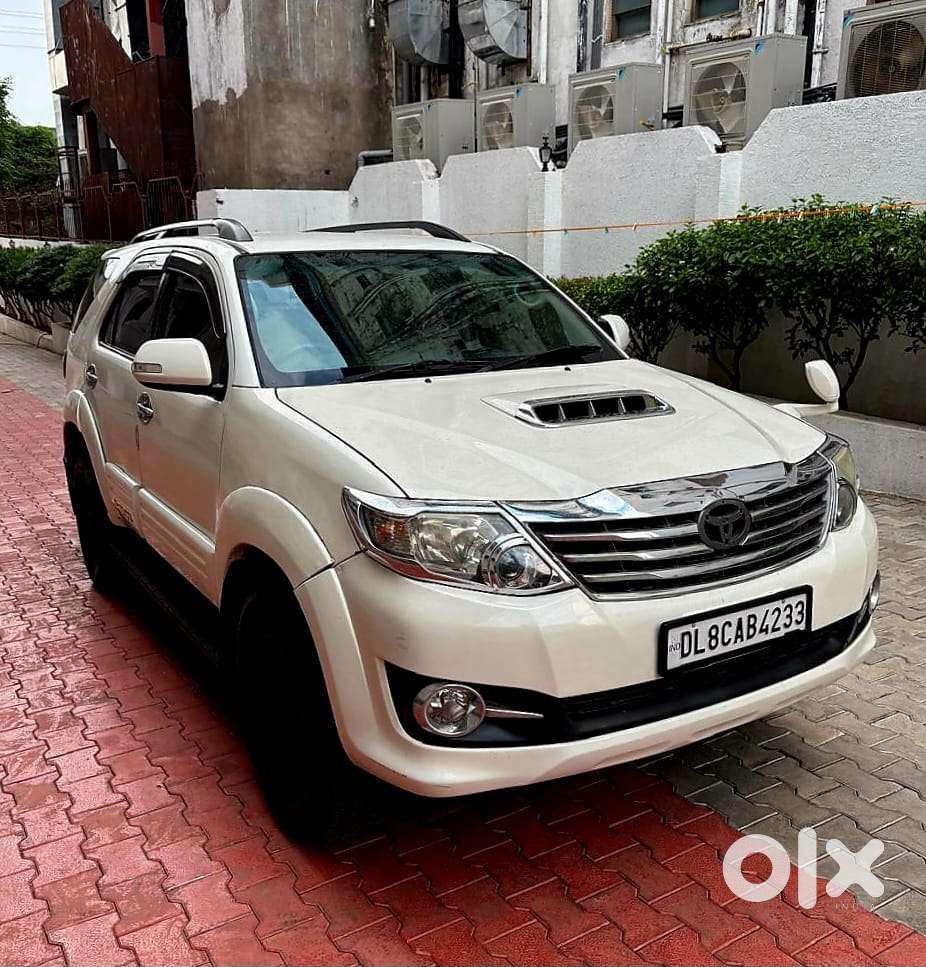 Toyota Fortuner 2011-2016 4x2 Manual, 2015, Diesel